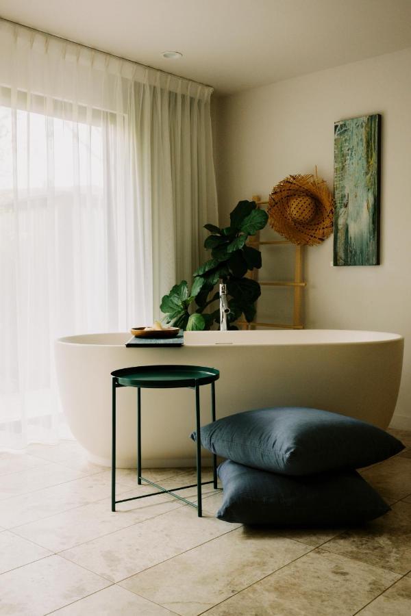 Twelve Senses Retreat, A Member Of Design Hotels 恩西尼塔斯 外观 照片