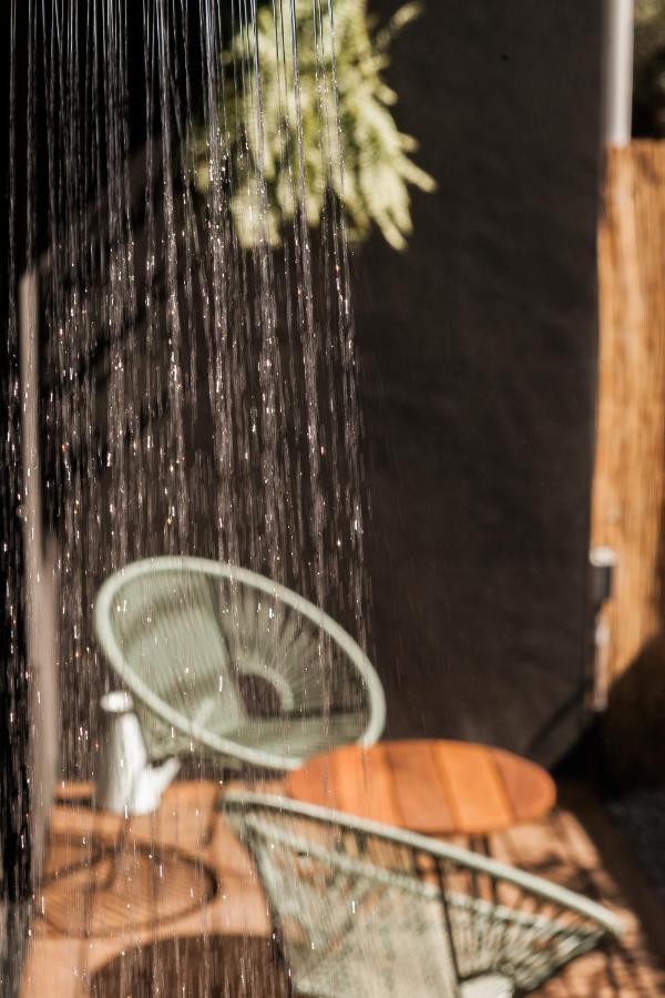Twelve Senses Retreat, A Member Of Design Hotels 恩西尼塔斯 外观 照片